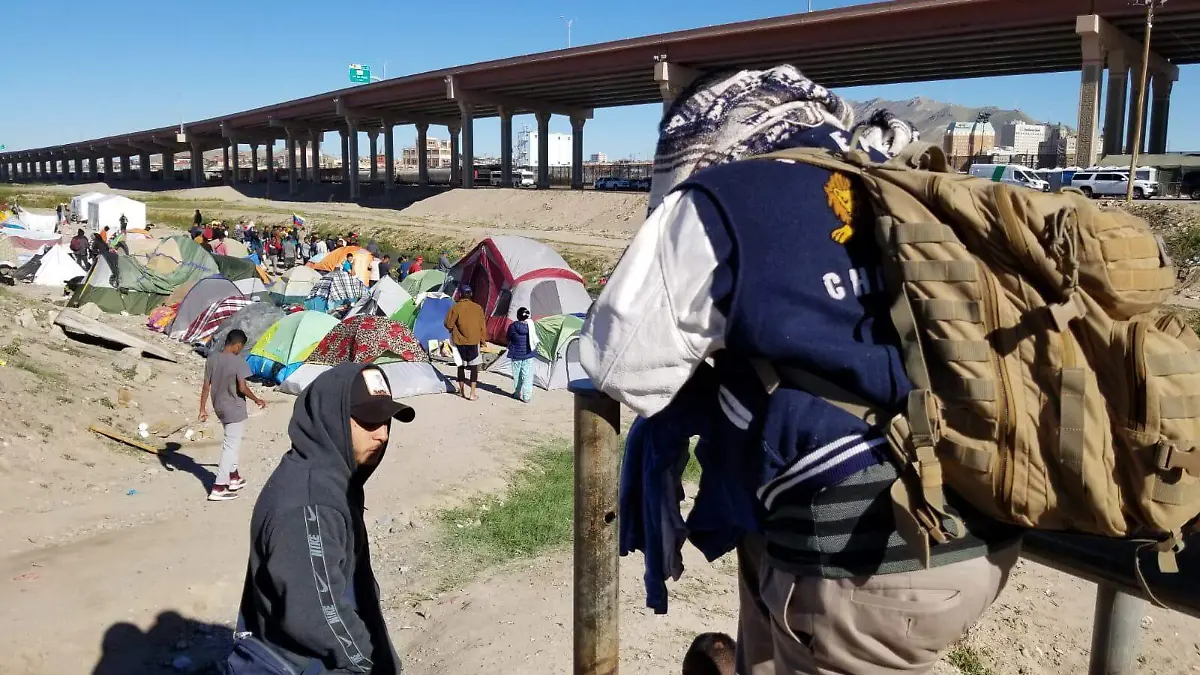 campamento de migrantes tiendas de campaña 1